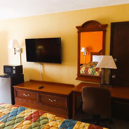 Regency Inn Конкордія Екстер'єр фото