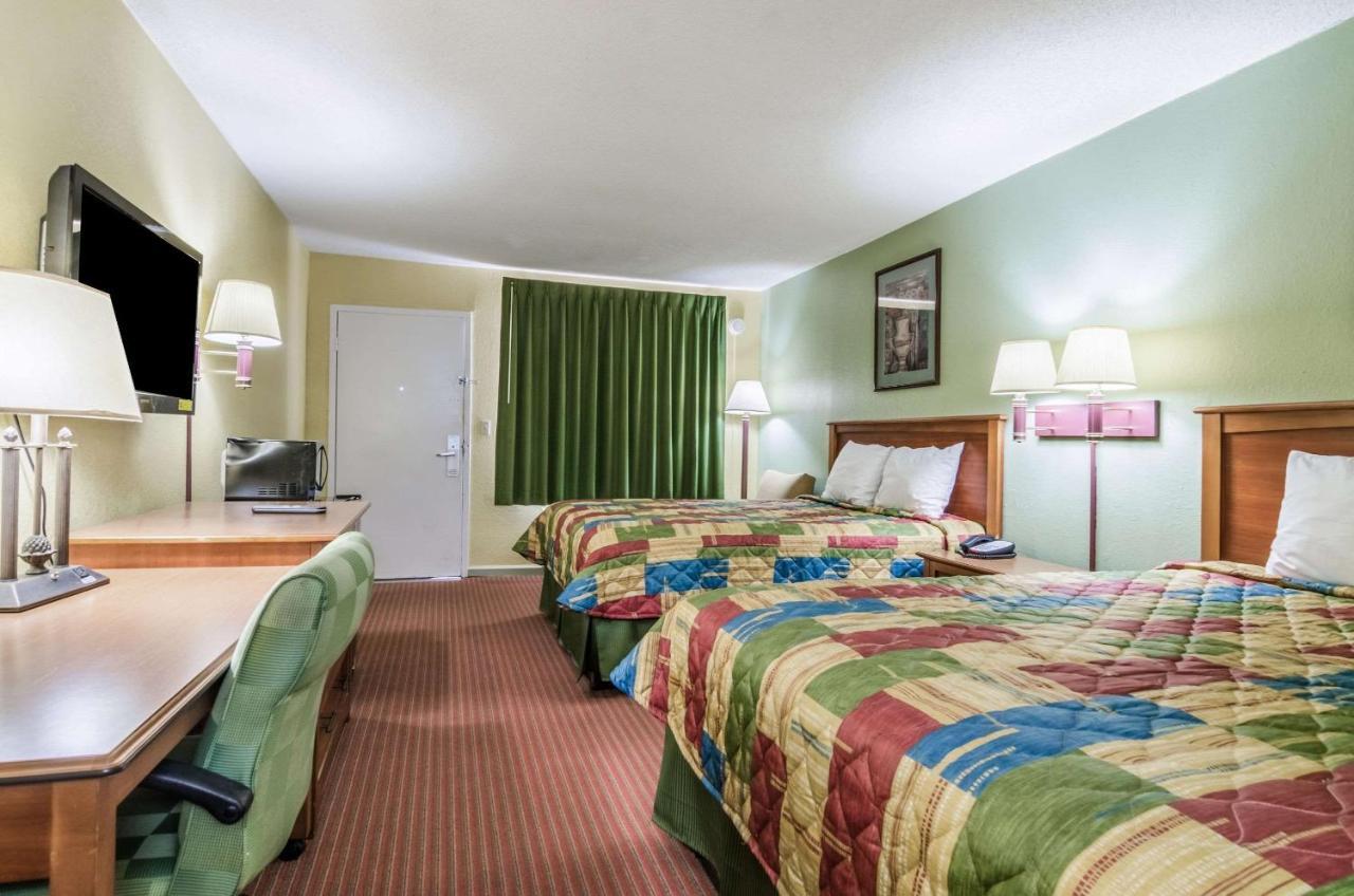 Regency Inn Конкордія Екстер'єр фото